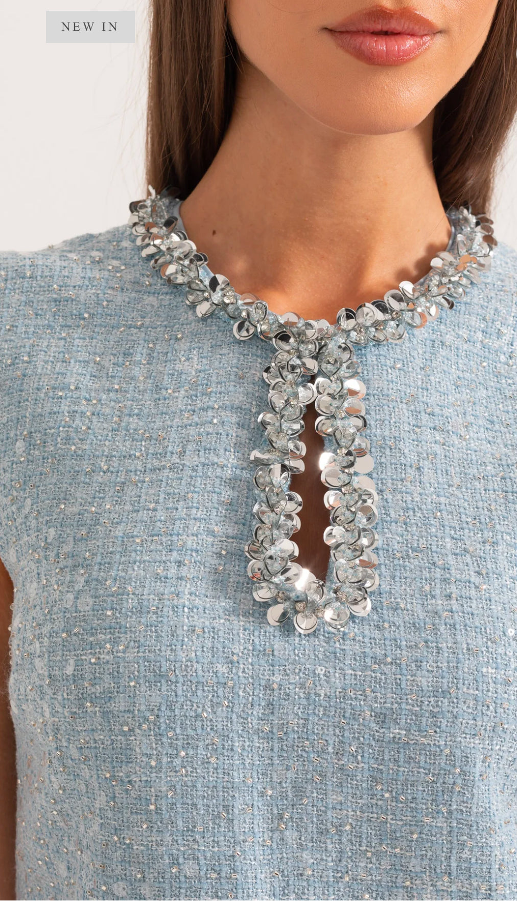 TEXTURED SLEEVELESS MINI DRESS WITH SPARKLING COLLAR DETAILS - BLUE - WHITE